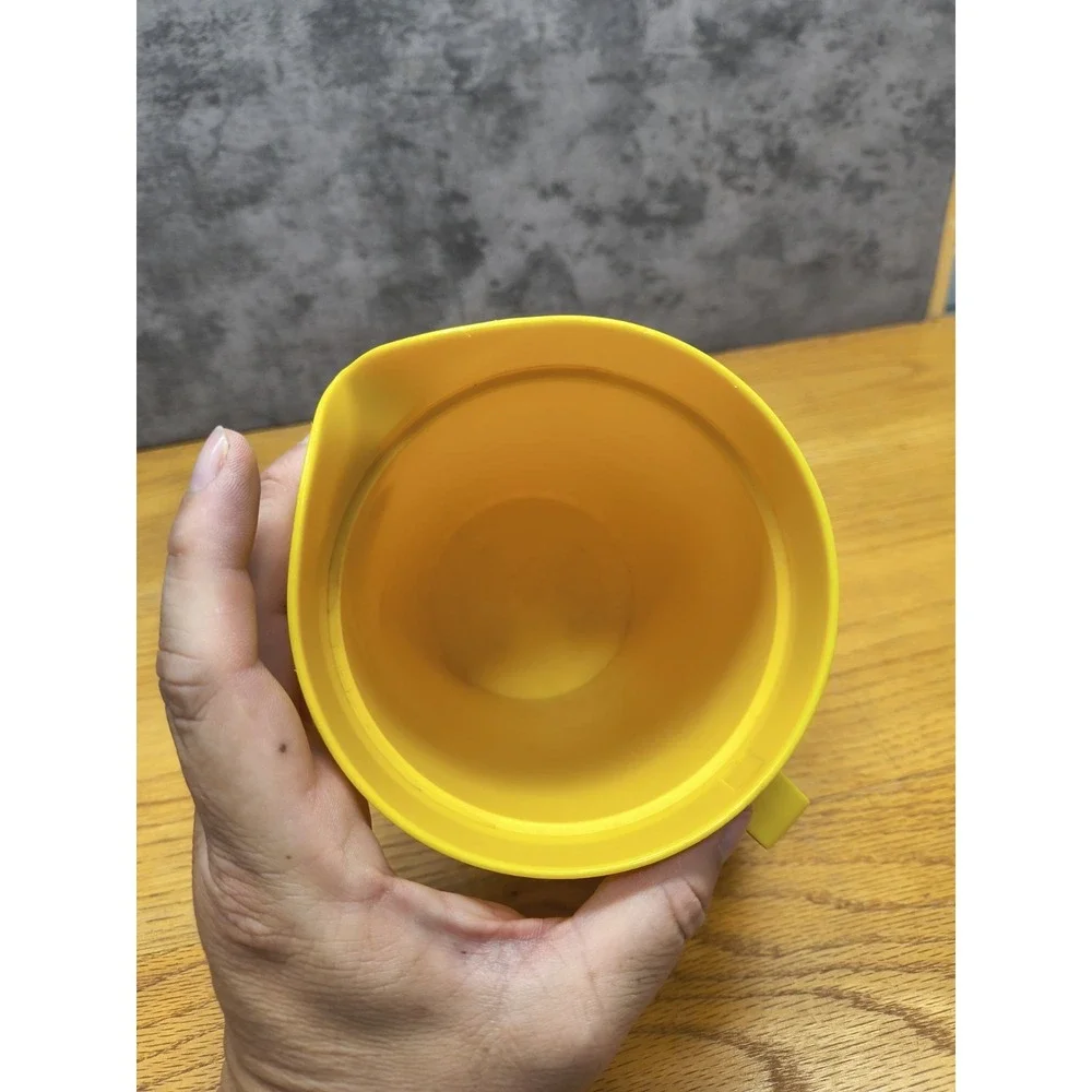 Vintage‎ 70s Tupperware Yellow 1.5 Quart Pitcher Push #NO LID# 874-13
